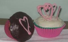 Valentines day cupcakes with pink chocolate hearts